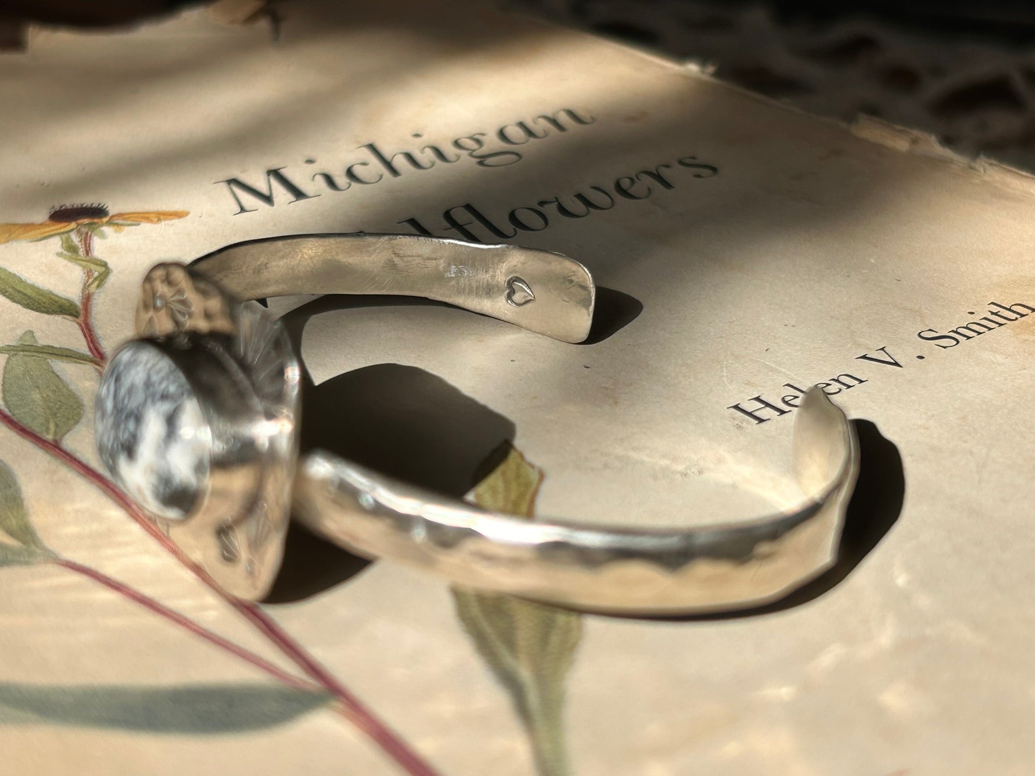 Stone Cuff (White Buffalo)