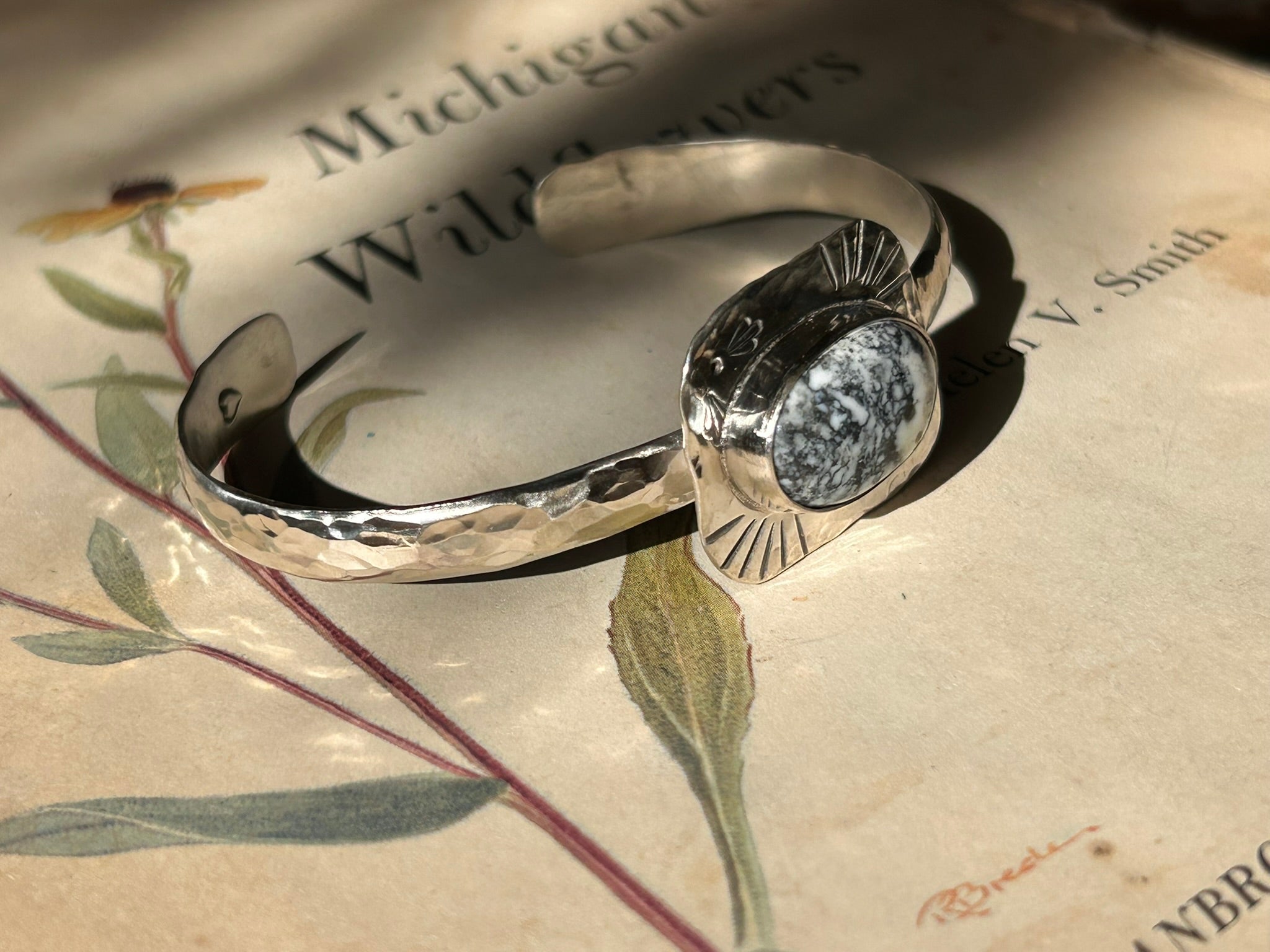 Stone Cuff (White Buffalo)