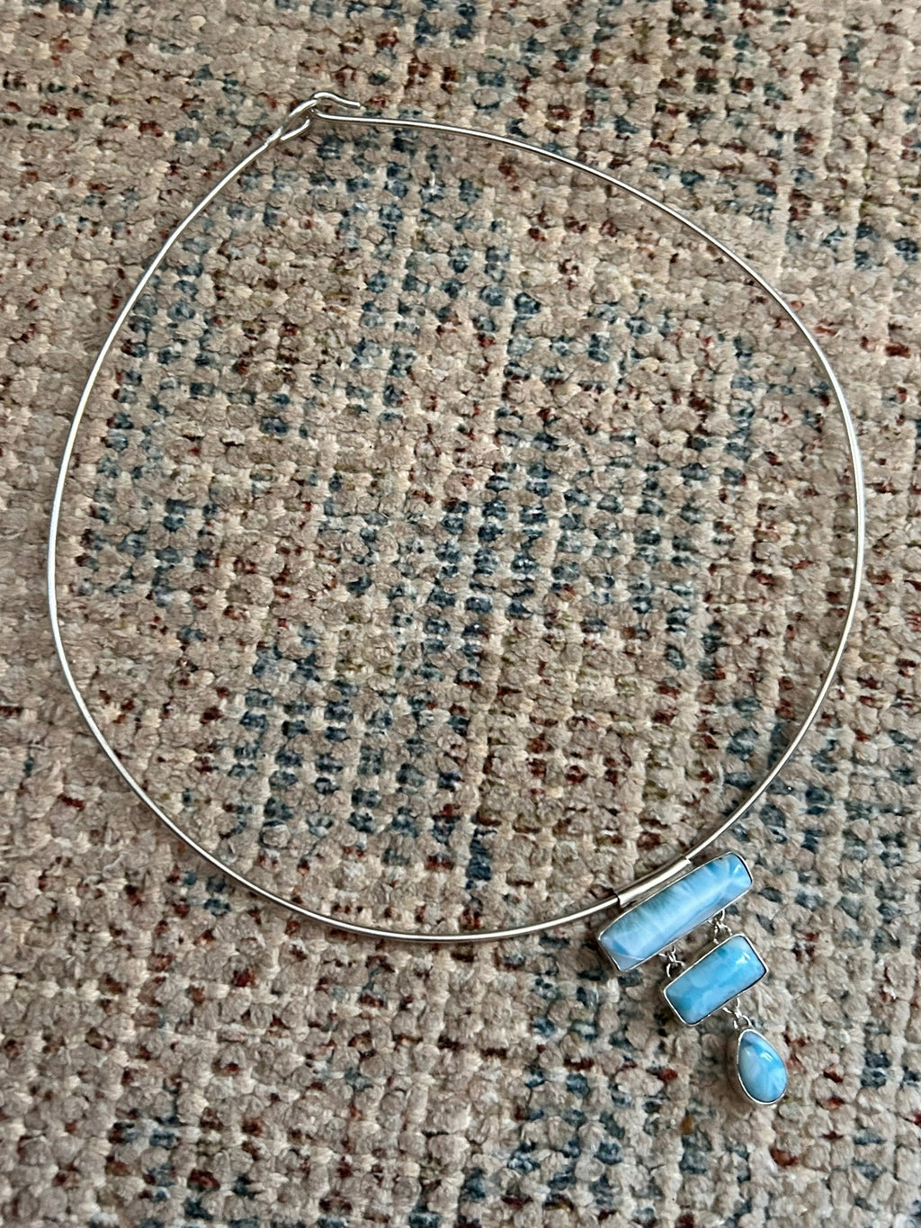 Tiered Pendant & Wire Choker (Larimar)
