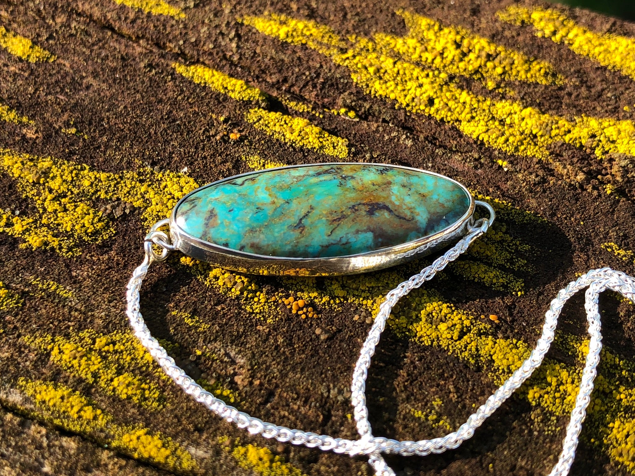 Stone Adjustable Bracelet (Turquoise)